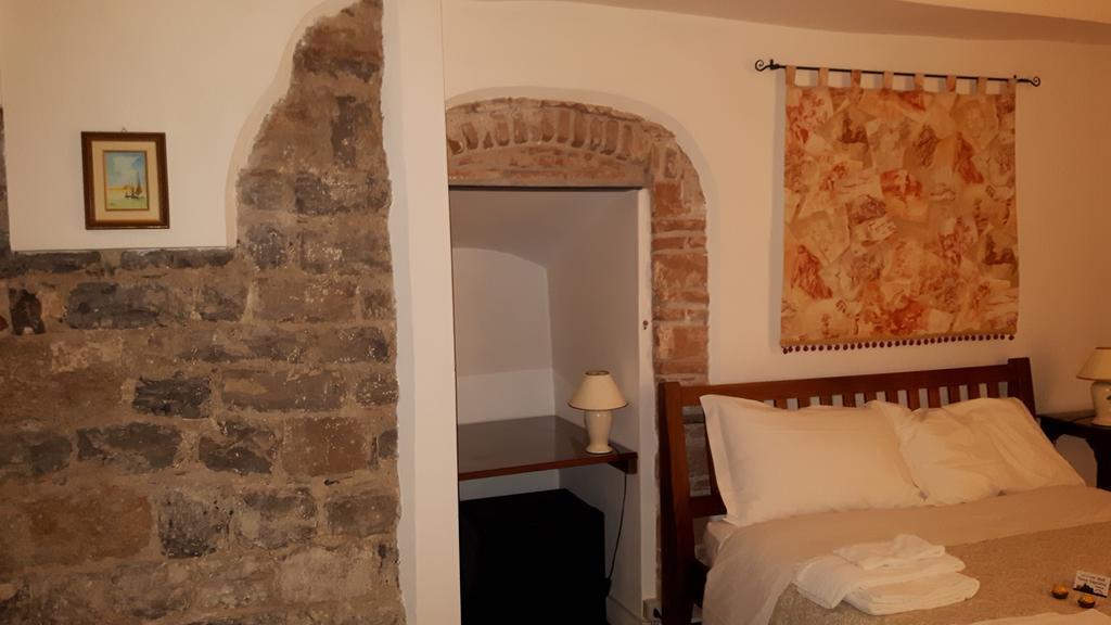 Hotel Torre Cepollini Albenga Exterior foto
